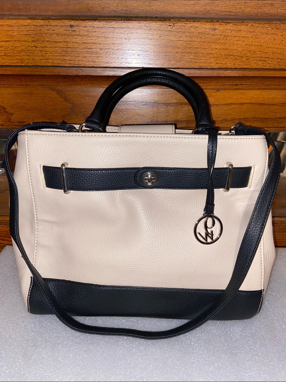 EUC Nine West Cream and Black Two-Tone Satchel with Top Handle